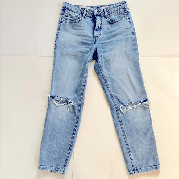 Anthropologie Pilcro Ultra High-Rise Slim Straight Distressed Jeans Size 27 - Picture 4 of 14